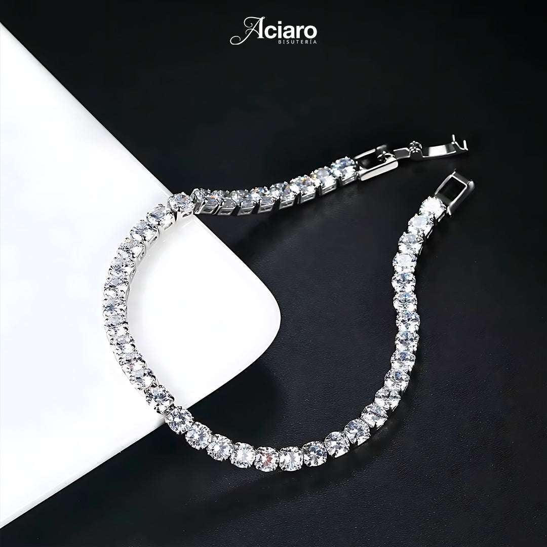 Brazalete elegante con zirconias tipo diamante 💎